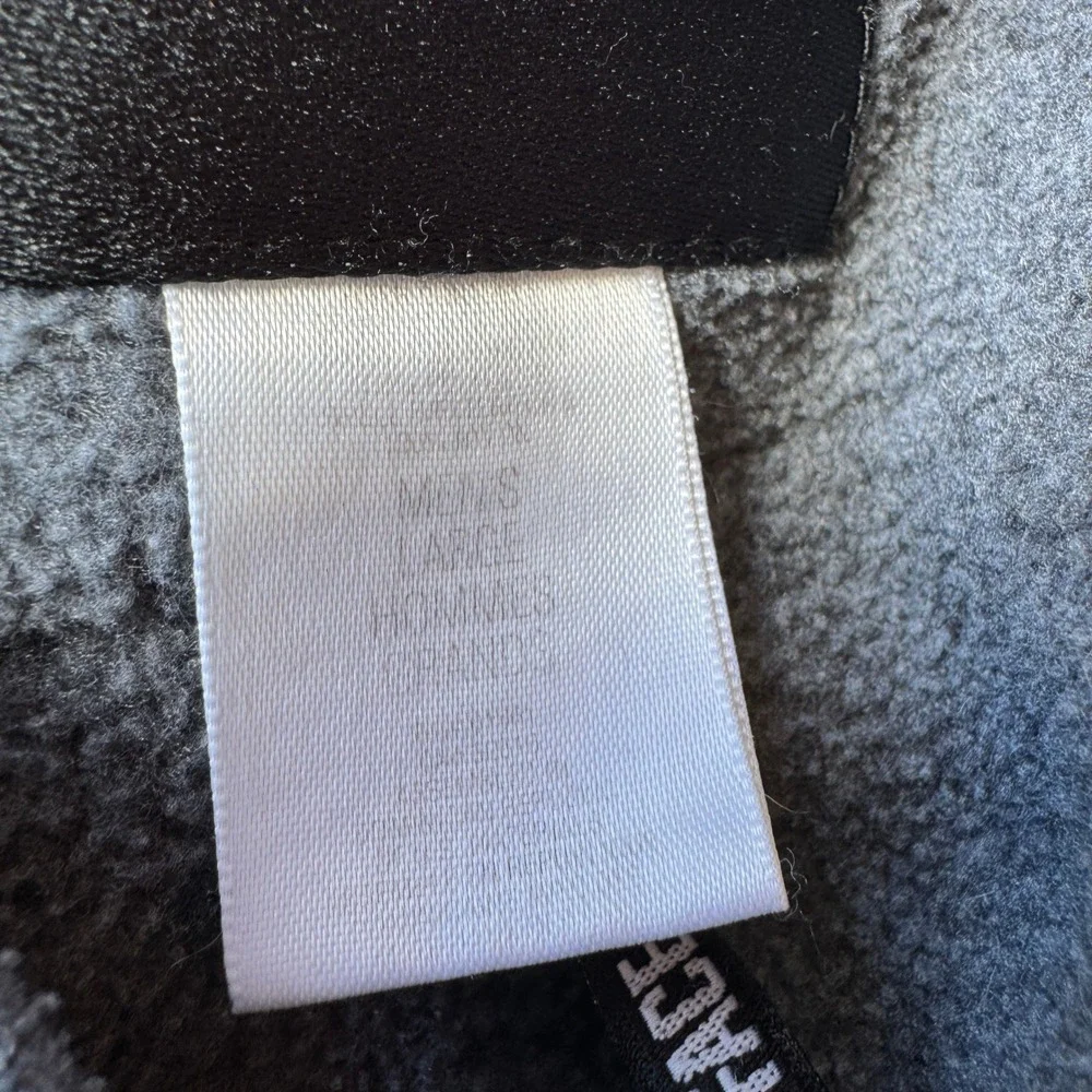 The North Face Men Retro Denali Jacket Grey Black Full Zip Fleece NF0A3XAU Large